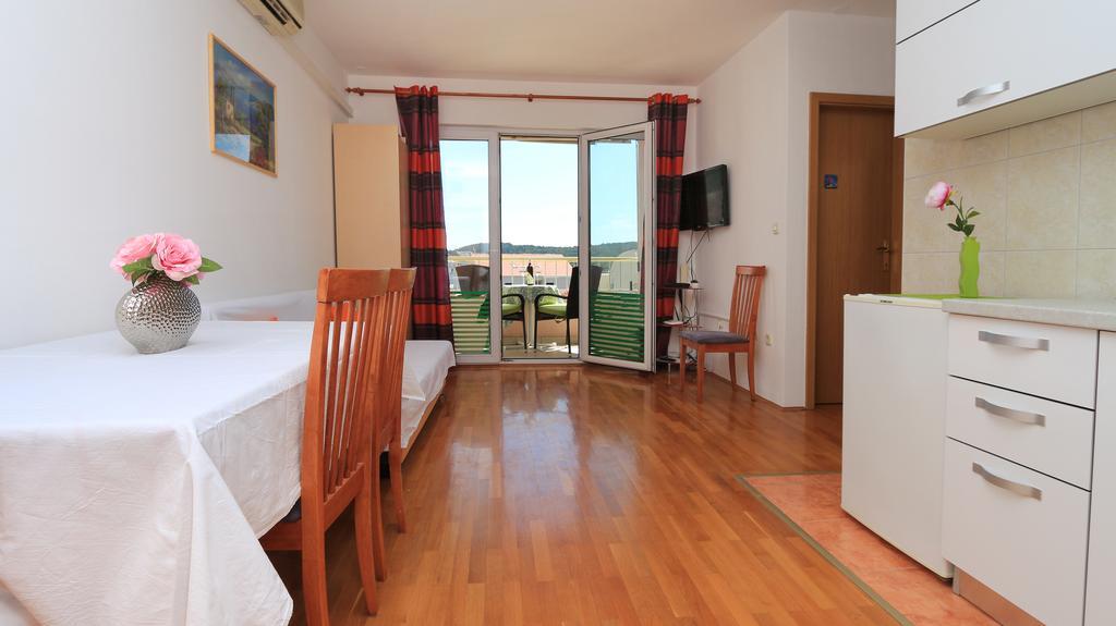 Central Beach Apartment Makarska Eksteriør bilde